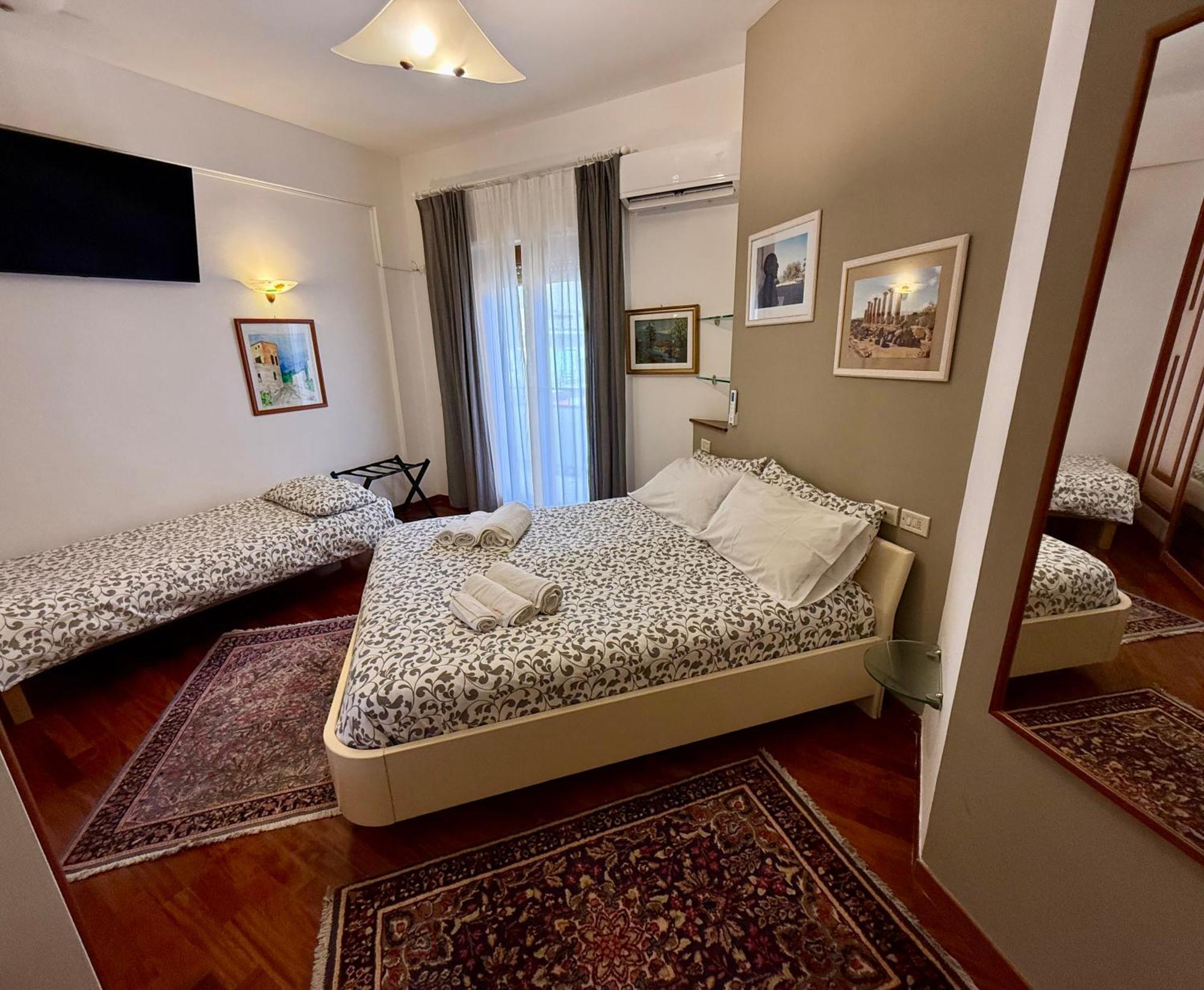 Hotel Il Sorriso di Liu' Agrigento Esterno foto